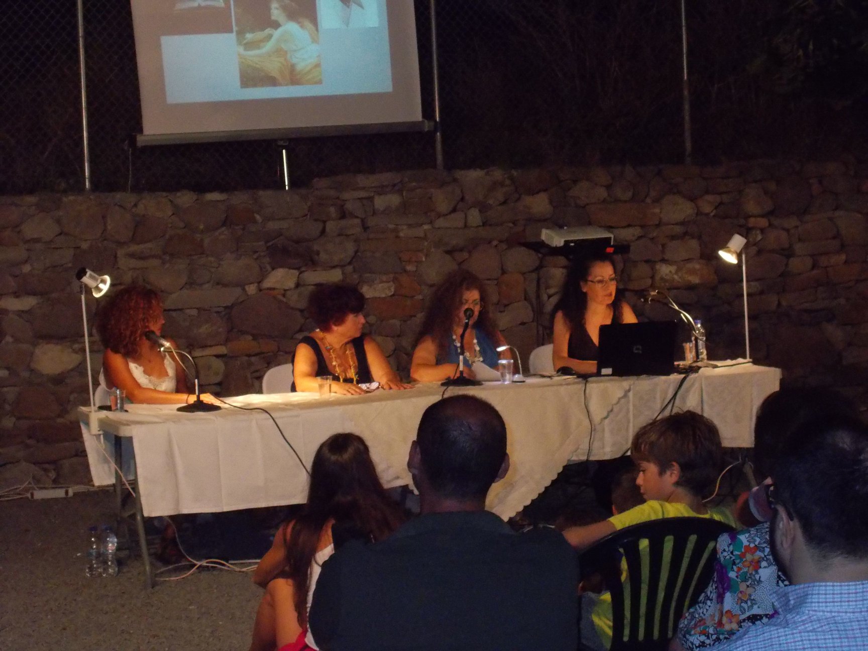 Στον μαγευτικό κόσμο των Λημνιών παραμυθιών μεταφέρθηκε εχθές η Μύρινα – φωτογραφία 6