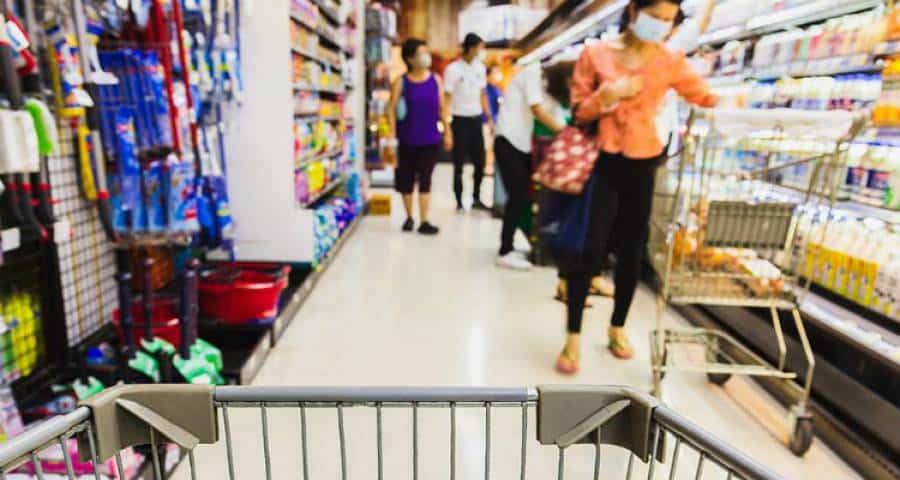 Υποχρεωτική από σήμερα η μάσκα στα σούπερ μάρκετ για εργαζομένους και καταναλωτές