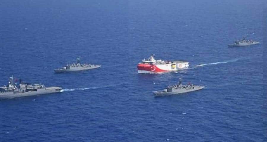 Ελληνοτουρκικά – Πόλεμος νεύρων με το Oruc Reis: Πλέει σε ελληνική υφαλοκρηπίδα