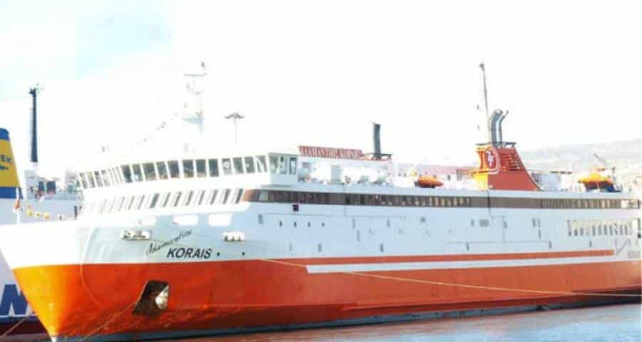 Βλάβη στο πλοίο «Αδαμάντιος Κοραής» με 597 επιβάτες