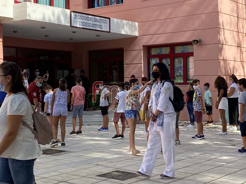 Λήμνος: Πρώτη ημέρα στο σχολείο με μάσκες (photos) – φωτογραφία 28