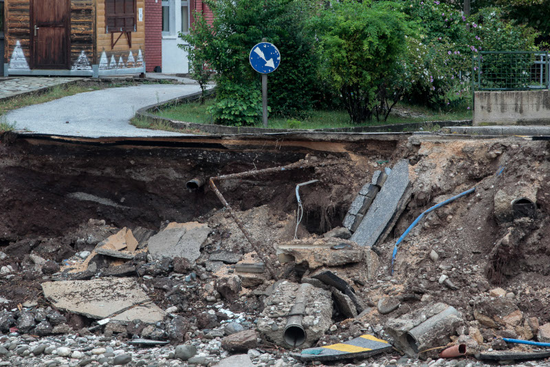 «Ιανός»: 2 νεκροί, 2 αγνοούμενοι, 5.000 πλημμυρισμένα σπίτια στην Καρδίτσα | Οι 5 παράγοντες της βιβλικής καταστροφής