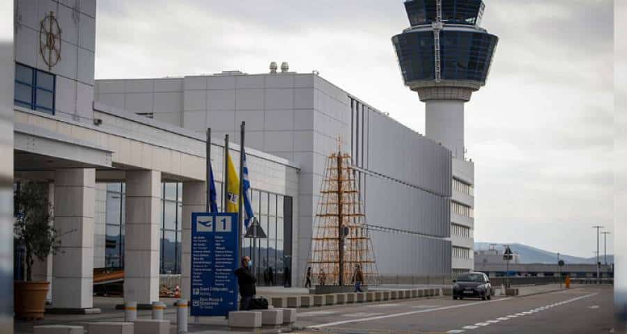 Κορωνοϊός: Πανευρωπαϊκή ανησυχία για τη μετάλλαξη | Μέχρι τα μεσάνυχτα πτήσεις από την Μ.Βρετανία στην Αθήνα