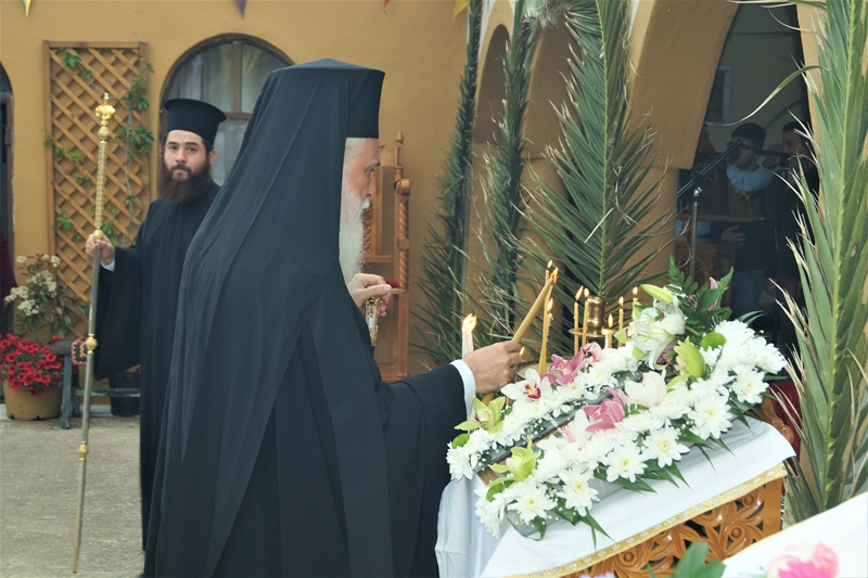 Λήμνος: Πανηγύρισε με λαμπρότητα το Μετόχι των Αγίων Ραφαήλ, Νικολάου και Ειρήνης (photos & videos)