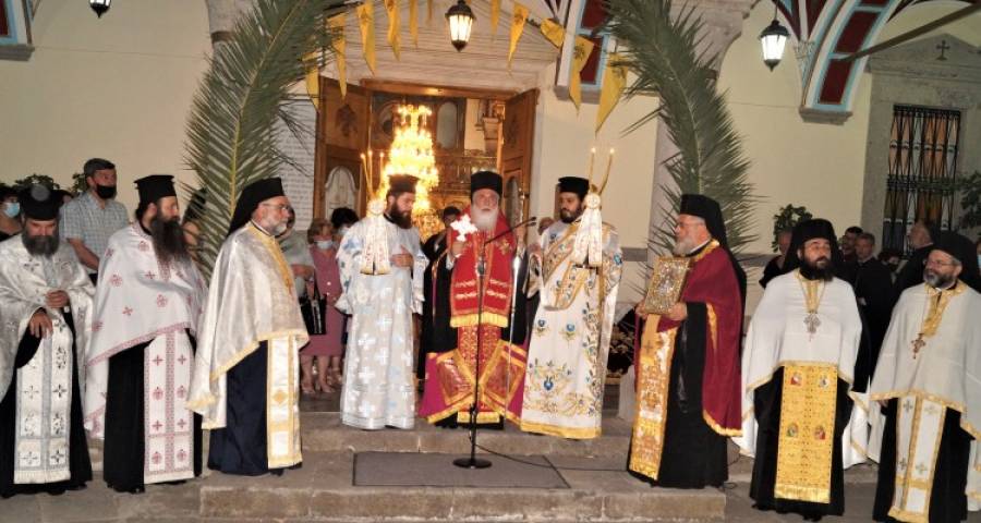 Λήμνος: Πανηγύρισε ο Ιερός Μητροπολιτικός Ναός Αγίας Τριάδος Μύρινας (photos & audio)