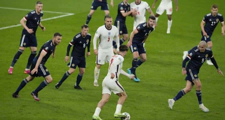 Euro 2020: “Κουτσά” τα “Τρία Λιοντάρια” στο Γουέμπλεϊ