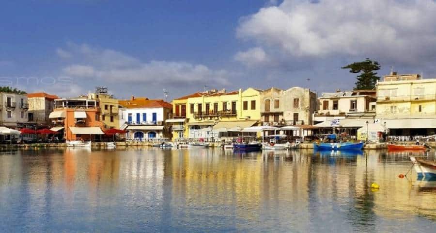 Κορωνοϊός: «Μίνι» lockdown και στο Ρέθυμνο – Παράταση σε Ηράκλειο και Χανιά | Αυξάνονται οι διασωληνωμένοι 18-39 ετών