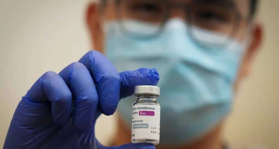 ΕΕ και AstraZeneca κήρυξαν ανακωχή στη διαφωνία παράδοσης εμβολίων για τον κορωνοϊό