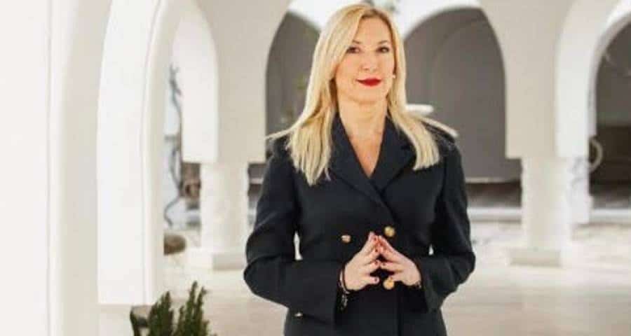 40 χρόνια μετά τη μεγάλη νίκη του ΠΑΣΟΚ ποιο πρέπει να είναι το διακύβευμα των εκλογών της 5ης και 12ης Δεκεμβρίου;