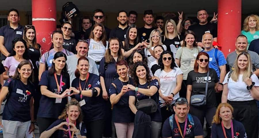 Πολίτες στην Κω και στην Αριδαία αγόρασαν μόνοι τους απινιδωτές και σώζουν ζωές