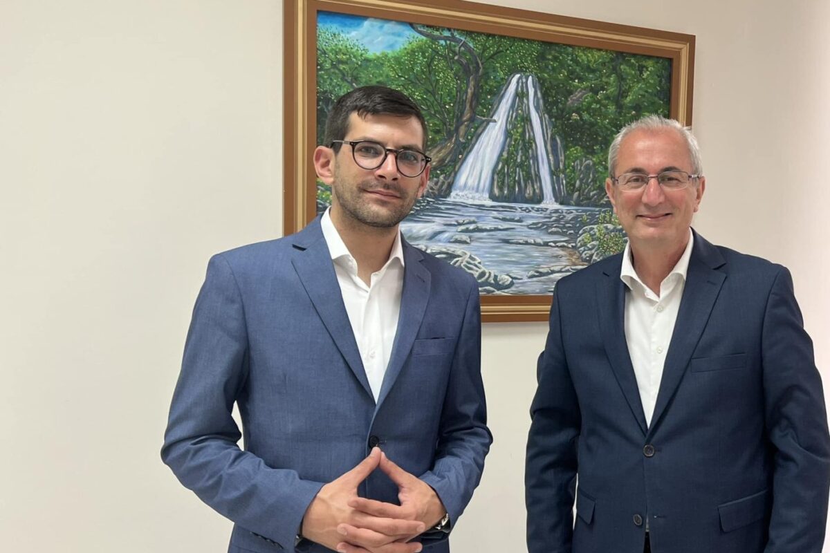 Ο Δήμαρχος του Αη Στράτη στο Θέρμο