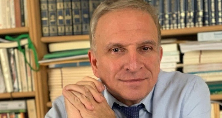 Το Πολιτικό Σύστημα μπροστά στον Καθρέφτη: Από την Πελατειακή Διαμεσολάβηση στην Κρίση Αντιπροσώπευσης