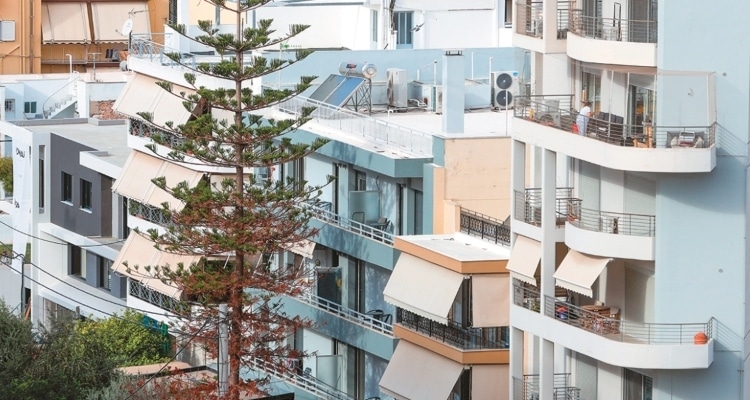 Τέλος τα Airbnb στις πολυκατοικίες αν ο κανονισμός προβλέπει αποκλειστικά χρήση κατοικίας