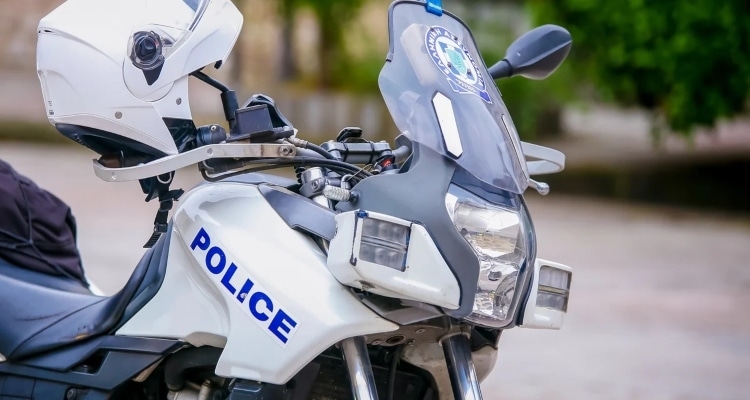 Άνδρας με μαχαίρι τραυμάτισε δύο Αμερικανούς τουρίστες στην Ακρόπολη