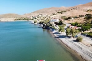 Διαμαρτυρίες λουόμενων στον Αϊ Γιάννη για κλήσεις στάθμευσης: «Λίγες μέρες έμειναν, ας υπάρξει ελαστικότητα»