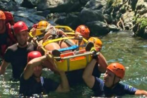 Σαμοθράκη: Διασώστες εντόπισαν 15χρονη που είχε πέσει σε δύσβατη περιοχή -Μεταφέρθηκε σε νοσοκομείο με τραύμα στο κεφάλι