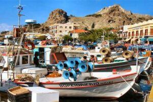 Δεύτερη πηγή εισοδήματος για τους επαγγελματίες ψαράδες ο αλιευτικός τουρισμός | Το ειδικό πρόγραμμα του υπ. Ανάπτυξης