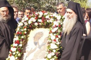 Προπούλι: Η «Παναγία της Τρύγης» γιορτάζει και το αγιορείτικο μετόχι φορά τα γιορτινά του