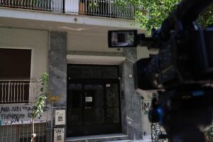 Δολοφονία ο θάνατος του βρέφους στην Κυψέλη | Είχε τουλάχιστον 10 μαχαιριές στην πλάτη, σοκ η ιατροδικαστική
