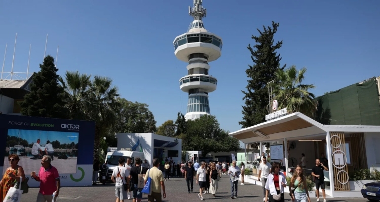Μεγαλύτερο και σε περισσότερους το επίδομα συνταξιούχων από φέτος, πόσο θα αυξηθεί -Νέα ενίσχυση στις οικογένειες, τι μέτρα θα ανακοινωθούν στη ΔΕΘ