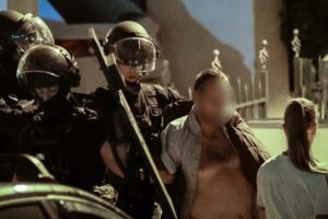 «Δεν είχε πάρει σωστά τα φάρμακά του, έπαθε κρίση, απειλούσε ότι θα βάλει βόμβα»: Η 44χρονη περιγράφει την ομηρία από τον σύντροφό της στη Νίκαια