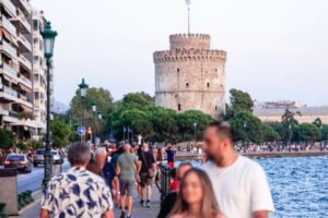 Μέχρι πότε οι αιτήσεις για το ειδικό εποχικό βοήθημα ΔΥΠΑ 2026, ποιοι δικαιούνται έως 1.438 ευρώ