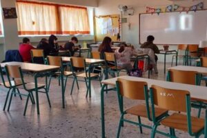 Παρέμβαση Παρασκευαΐδη στη Βουλή για τα οξυμένα εκπαιδευτικά κενά στη Λήμνο και τη διάσπαση τμήματος στο 2ο Δημοτικό Σχολείο Μύρινας