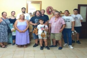 Μουσική, παράδοση και πρωτότυπη βραδιά γνωριμίας με τη λύρα στην Κοινότητα Τσιμανδρίων με τον Μάνο Πυροβολάκη