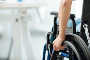 Ανοιχτό από τις 26/8 για τις αιτήσεις το πρόγραμμα «Προσωπικός Βοηθός για Άτομα με Αναπηρία»