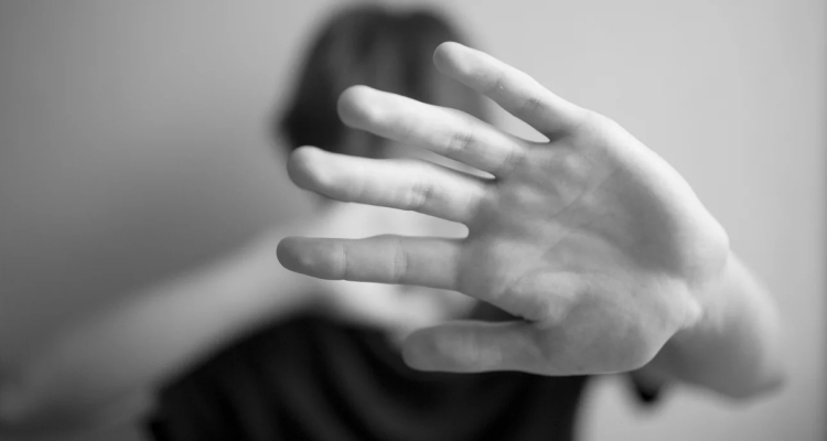 Χανιά: Ανήλικοι ξυλοκόπησαν 13χρονο και βιντεοσκόπησαν την επίθεση | Εξετάζεται και άλλη καταγγελία για ξυλοδαρμό