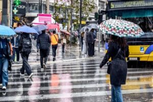 «Καμπανάκι» Μαρουσάκη για τον καιρό το τελευταίο δεκαήμερο του Οκτώβρη, σενάριο για ισχυρό μεσογειακό τροπικό κυκλώνα