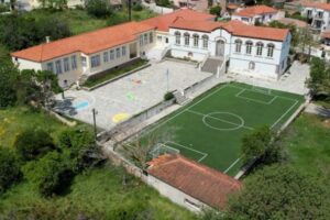 Στη Βουλή τα λειτουργικά κενά των σχολείων της Λήμνου από το ΚΚΕ