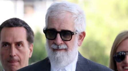 Καταδικάστηκε για ψευδή κατάθεση η γυναίκα που κατήγγειλε τον Πέτρο Φιλιππίδη για βιασμό | «Σιγά σιγά εμφανίζεται η αλήθεια» είπε ο ηθοποιός