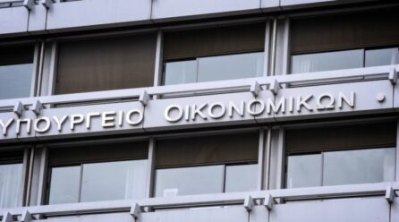Πηγές ΥΠΕΘΟΟ για 120 δόσεις: Μεγαλύτερη προστασία για τους οφειλέτες και αυστηρότεροι κανόνες για τους servicers