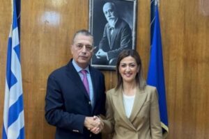 Συνάντηση Αγαπηδάκη-Στεφανή για την ενίσχυση του Κέντρου Υγείας Καρυών Αγίου Όρους σε προσωπικό και εξοπλισμό