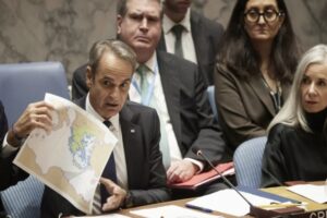 «Τα κυριαρχικά δικαιώματα δεν διαγράφονται με αιθαίρετες γραμμές»: Η παρέμβαση Μητσοτάκη με χάρτη, στον ΟΗΕ για το Τουρκολιβυκό, τα μηνύματα που έστειλε