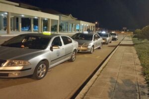 Λήμνος: Εγκρίθηκε η πρόταση αντικατάστασης ταξί με 6θέσια έως 9θέσια οχήματα | Στο 20% το ποσοστό για το νησί