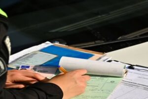 Λήμνος: Απάτη με δήθεν κλήσεις για στάθμευση | «Εμείς βεβαιώνουμε τις παραβάσεις χειρόγραφα» λέει το αστυνομικό τμήμα Μύρινας