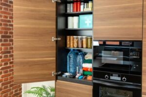«Αποθηκεύστε νερό και τρόφιμα για 3 μέρες, να έχετε μετρητά» | Η Βρετανία ζητά από τους πολίτες να είναι έτοιμοι για πόλεμο ή ολικό μπλακάουτ