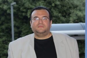Ο πρόεδρος του ΛΑΟΣ Φίλιππος Καμπούρης και η σύζυγός του αρχηγοί κυκλώματος που εξαπατούσε τον ΕΦΚΑ, πάνω από 1,5 εκατ. ευρώ η ζημιά