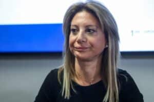 Μαρία Καρυστιανού: To Κεντρικό Συμβούλιο Υγείας τής απαγορεύει να έχει το μηχάνημα βιοσυντονισμού στο ιατρείο της