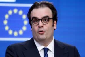 Η Κομισιόν ενέκρινε ρήτρα διαφυγής για την ενέργεια αποκλειστικά για την Ελλάδα -Ανοίγει ο δρόμος για επενδύσεις 1 δισ.